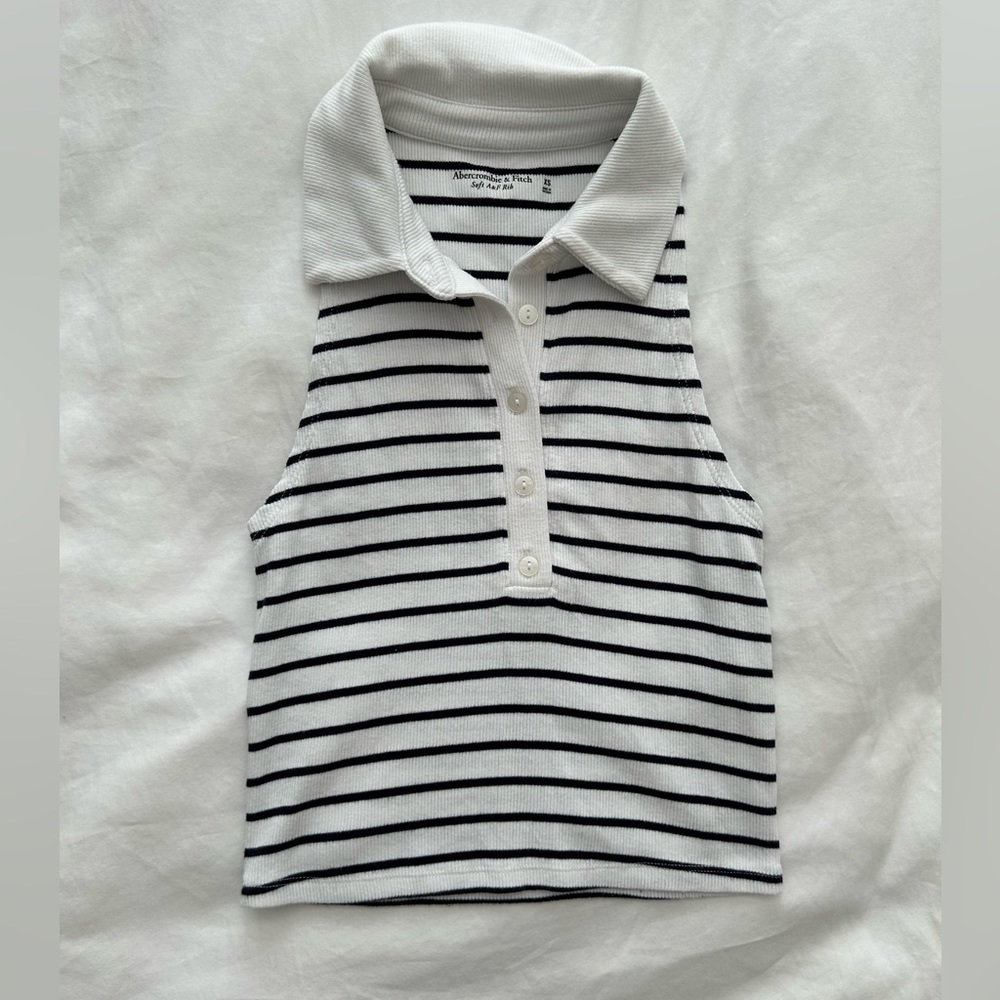 Abercrombie striped collar tank